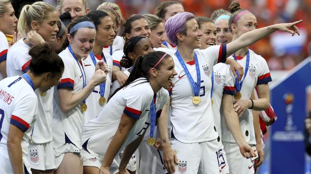 U.S. men's and women's soccer teams strike equal pay deal