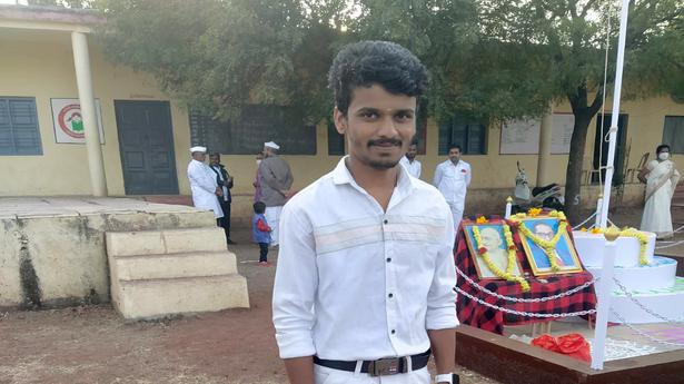 Son of Dalit labourer from Vijayapura tops SSLC exam in Karnataka