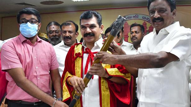 DMK Mayors assume offices in Tirunelveli, Thoothukudi