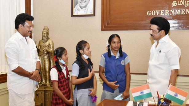 CM interacts with schoolgirls whose video went viral
