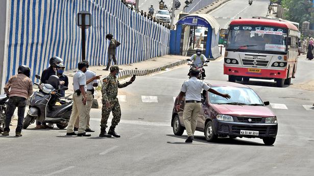 Despite standing orders against it, traffic police resort to random vehicle checks