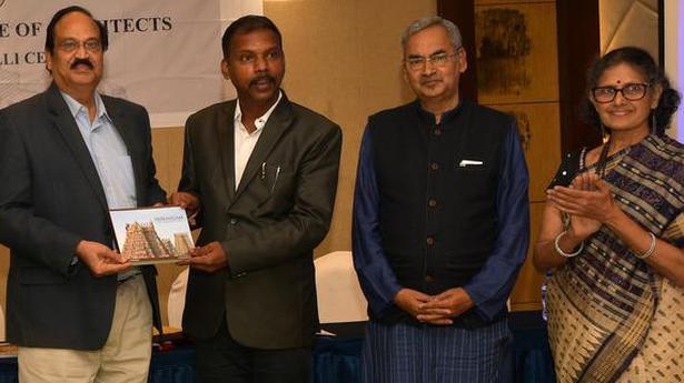 Book on Srirangam’s art and architecture released