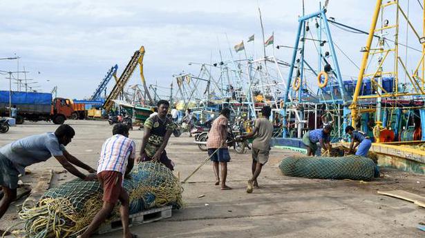 Fishing boat owners urge TN government to provide them with financial support