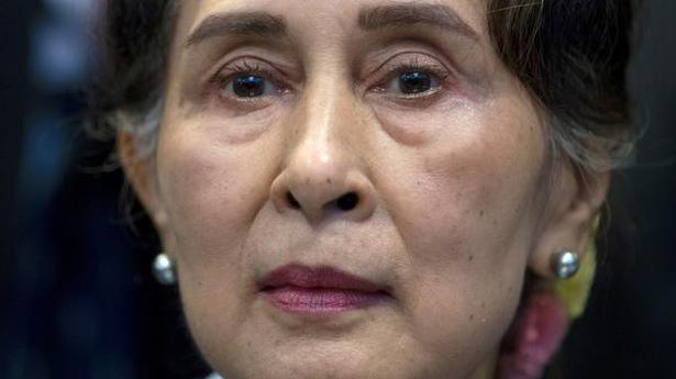 Myanmar court sets October 1 for Suu Kyi corruption trial