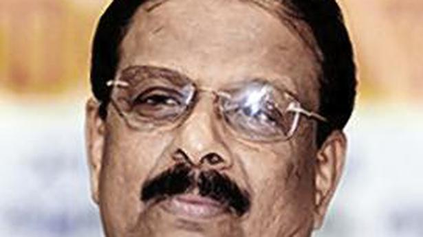 All who smile are not friends, Chennithala tells Sudhakaran