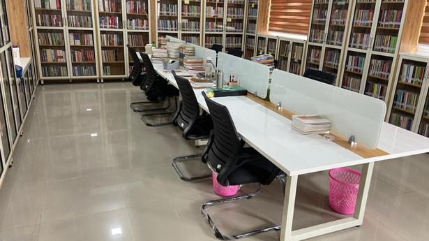 Writer to inaugurate DCC’s public library today
