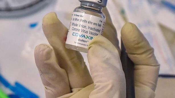 Coronavirus | West Bengal govt. to vaccinate volunteers, journalists, vegetable sellers, hawkers on priority basis
