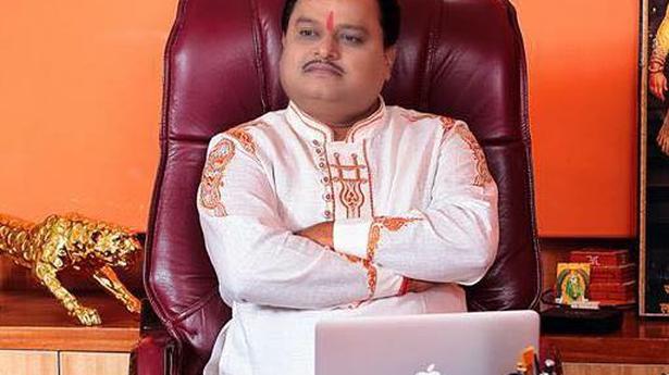 Sudarshan News Editor-in-Chief Suresh Chavhanke. Photo: Facebook/@SureshChavhankeOfficial 