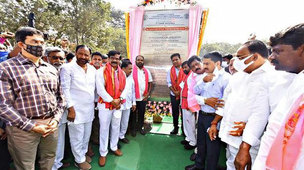 Will change the face of Nalgonda soon: KTR