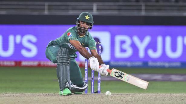 Pakistan overcomes batting woes to beat Bangladesh in 1st T20I